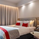 Holiday Inn Express 4