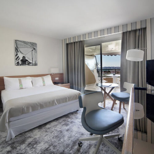 imageF-1741315792134-7c8g4